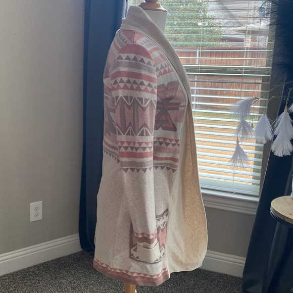 Cardigan - Picture 3 of 4